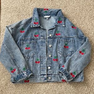 NWOT Cherry Embroidered Denim Jacket Sz M